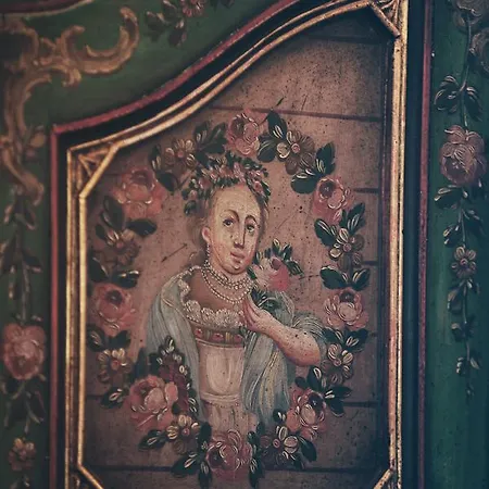 Gruener Baum Hotel 4*