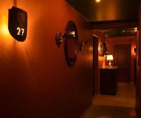 Gruener Baum Hotel 4*